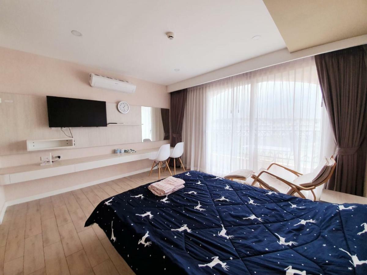 Seven Seas Condo By Dmitrii Jomtien Beach Εξωτερικό φωτογραφία